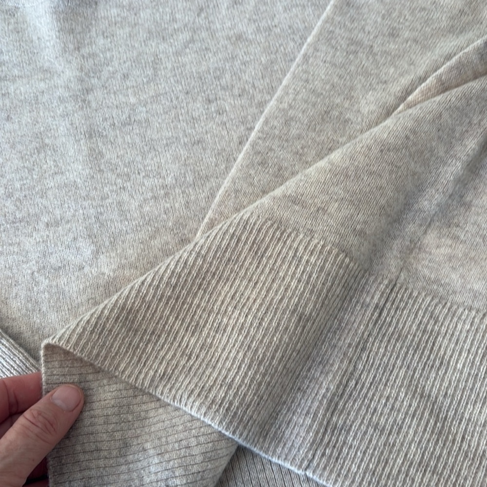 100% 2-ply cashmere Beige Sweater, size L, new - Picture 4 of 5